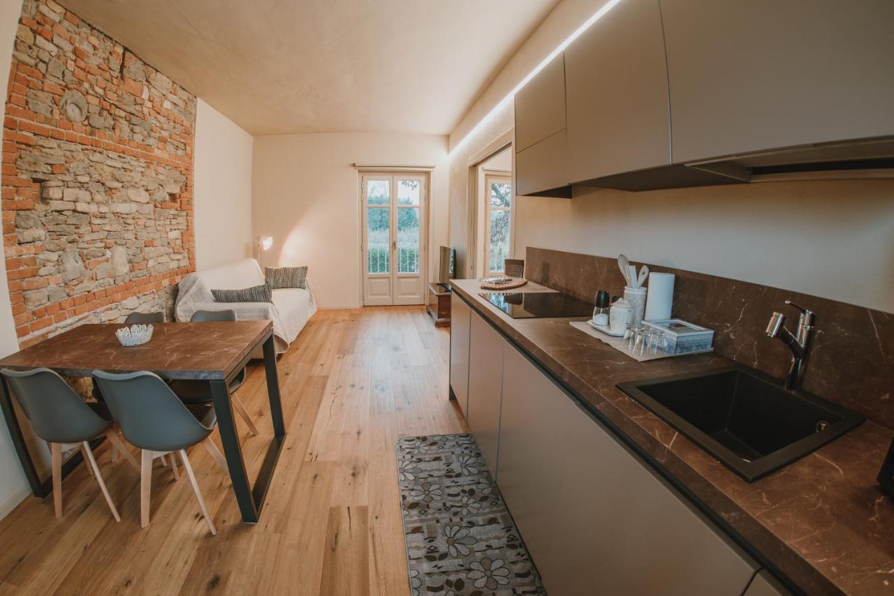 La Cascina Di Carlotta 1846 Agriturismo Alba  Eksteriør bilde