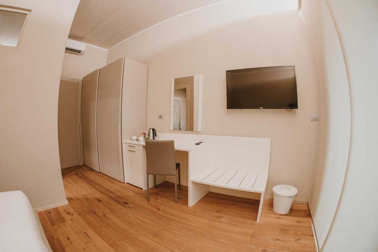 La Cascina Di Carlotta 1846 Agriturismo Alba  Eksteriør bilde