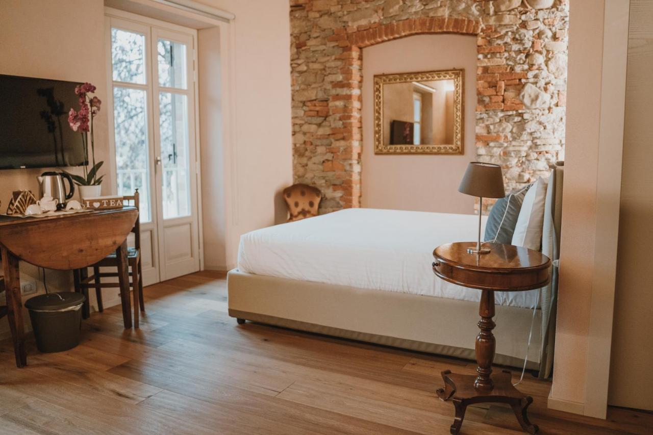 La Cascina Di Carlotta 1846 Agriturismo Alba  Eksteriør bilde