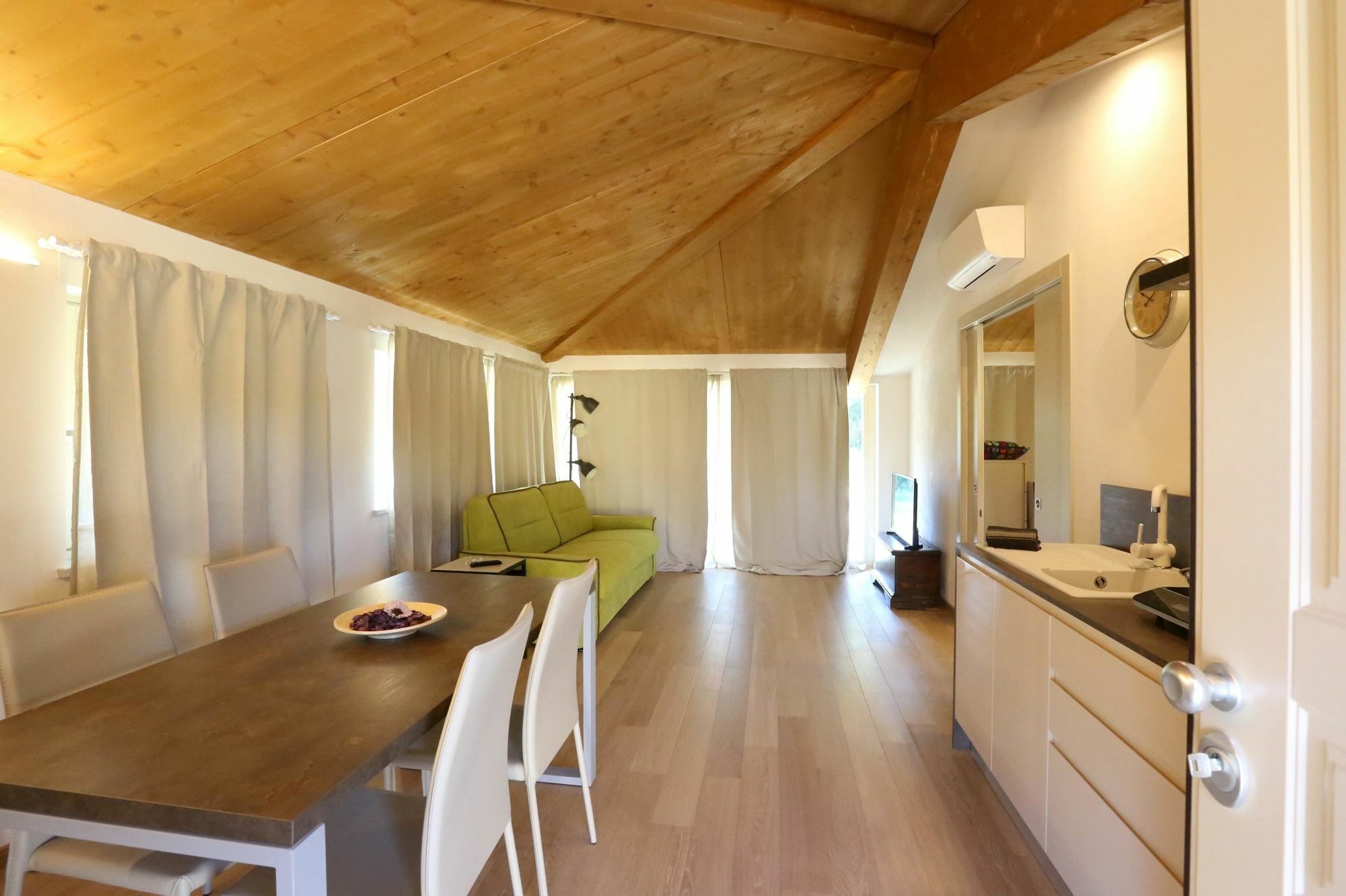 La Cascina Di Carlotta 1846 Agriturismo Alba  Eksteriør bilde