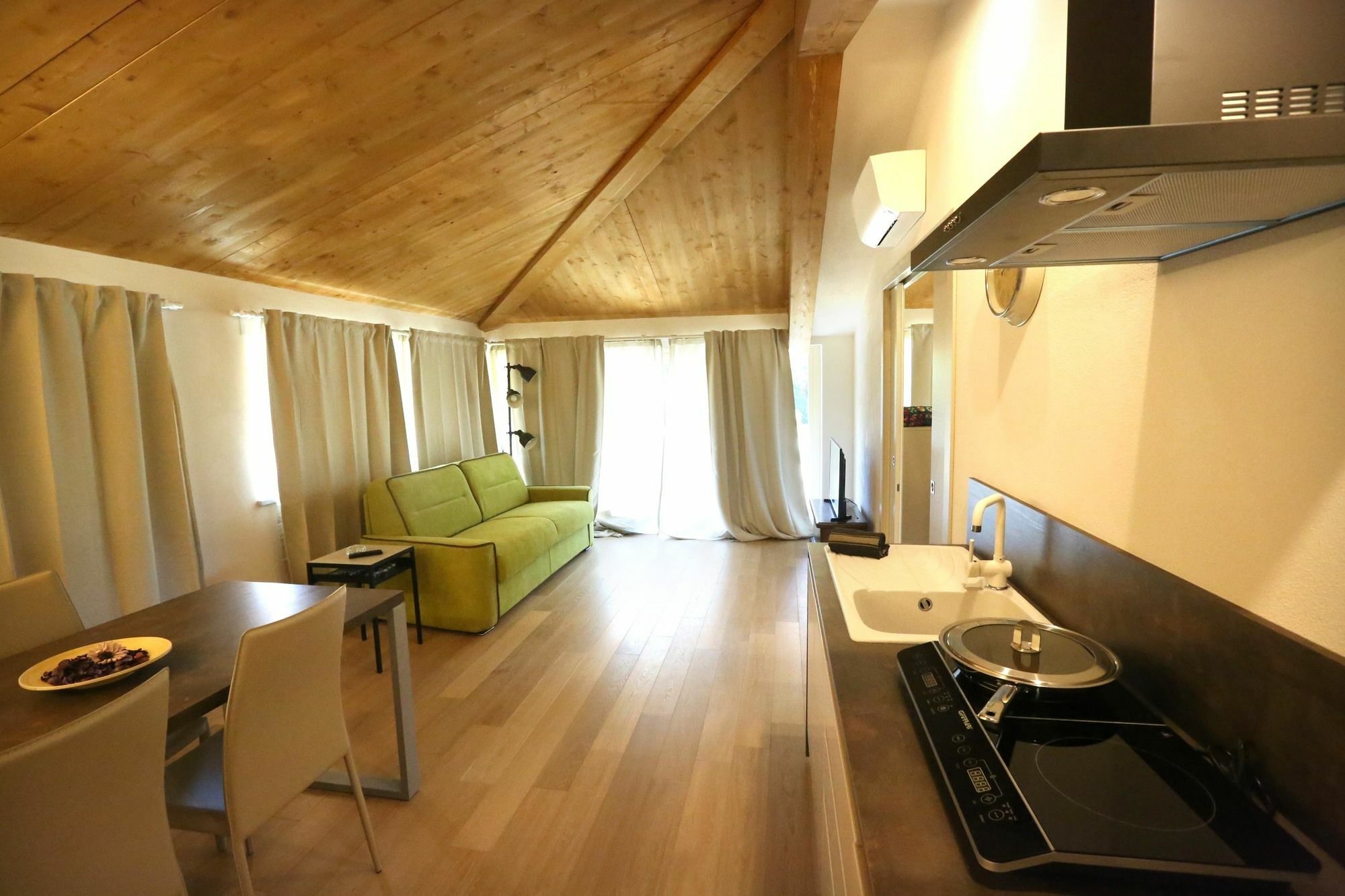 La Cascina Di Carlotta 1846 Agriturismo Alba  Eksteriør bilde
